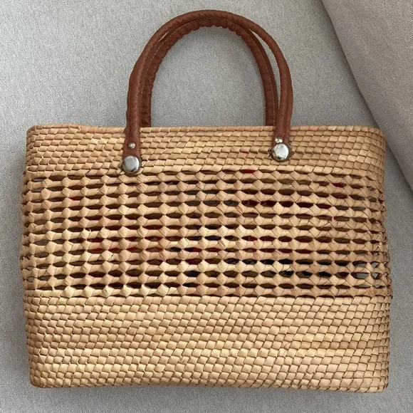 Woven beach bag ☀️ - Picture 3 of 5